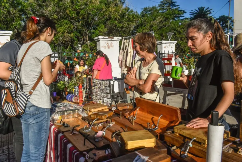 Viedma pone en valor la producción local. (Fotos: Vanesa Schwemmler, para Noticias Net)