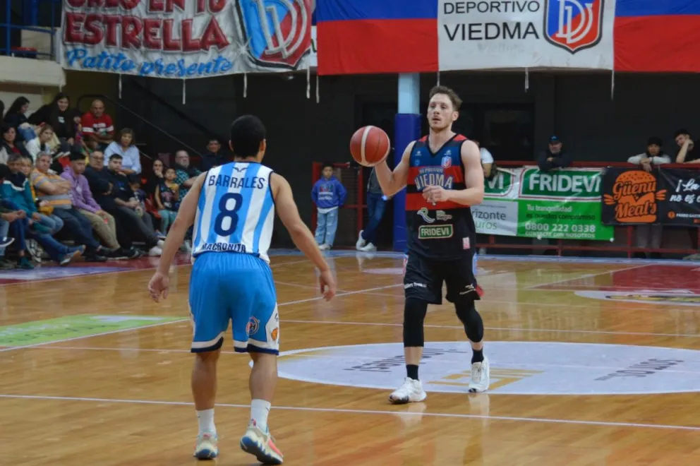 Deportivo Viedma en el Ángel Cayetano Arias.