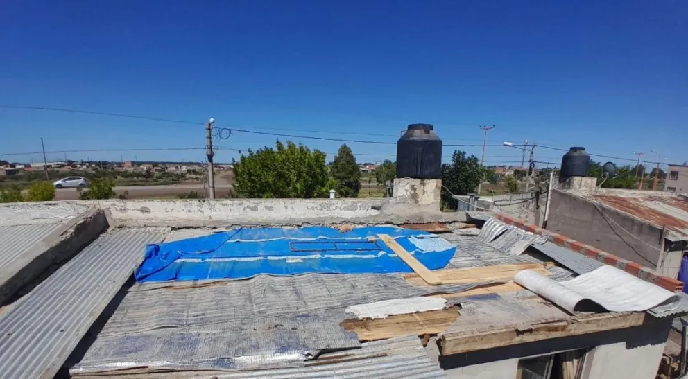 Cero empatía en medio de la desgracia. Así quedó el techo.