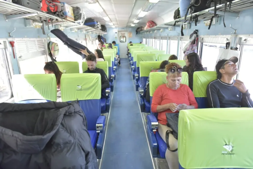 La mayoría de los embarques ocurrió en San Antonio Oeste (Fotos Daniel Iriarte).