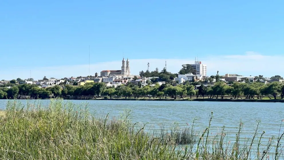 Las principales entidades meteorológicas anticipan una jornada con cielo cubierto.