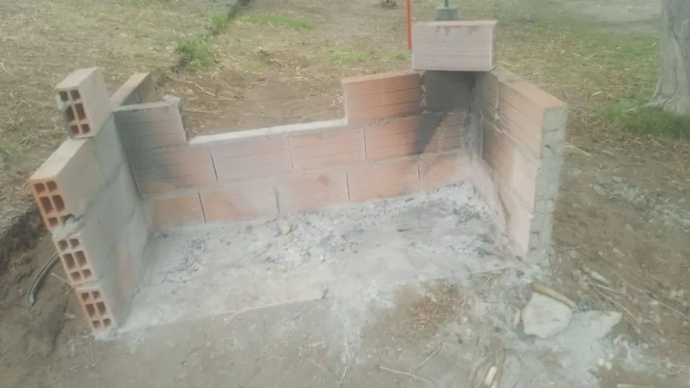 Así quedaron los fogones que todavía no habían terminado 