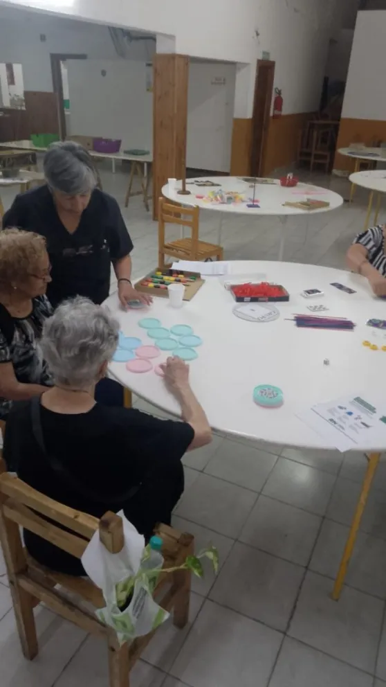 En el Centro de Jubilados de Viedma, ubicado en calle Belgrano 1581.