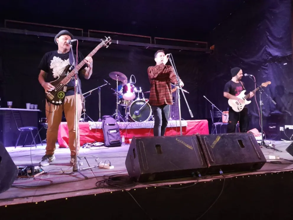 Caskote vuelve a escena junto a Murió ignorado, en Berlín.