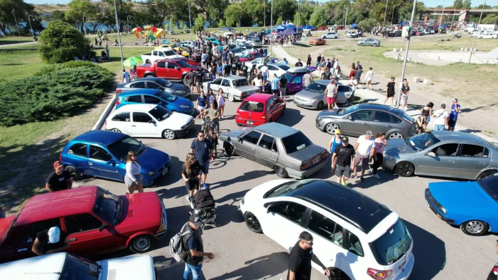 El evento se desarrolló en la costanera de Viedma y Patagones. Fotos: Francisco Espinosa Chaina.