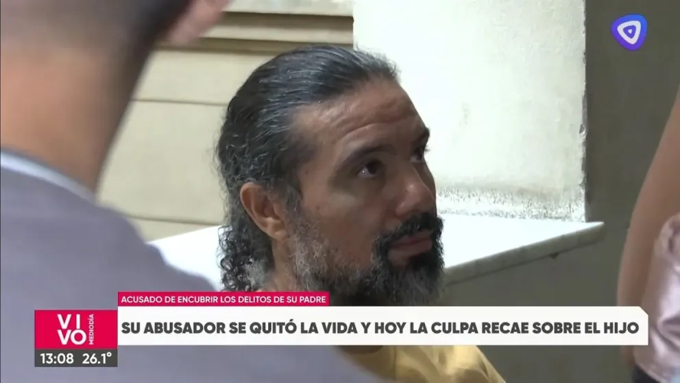 Néstor Pinta, multicampeón de la Regata del Río Negro, condenado por encubrir abusos de su padre. 