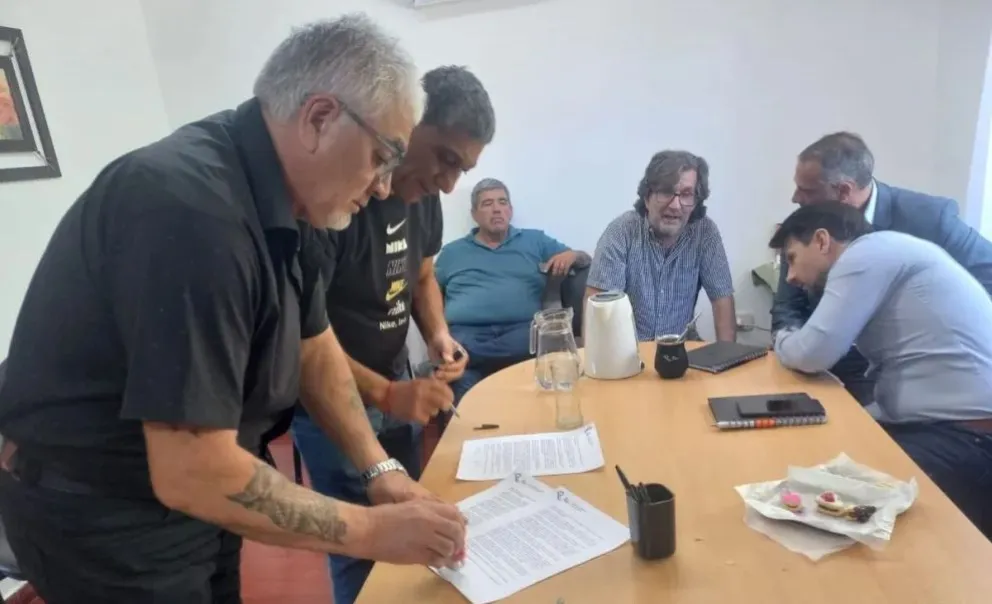 Hubo acuerdo y se restablece la normalidad en las actividades (imágenes gentileza)