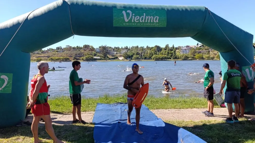 Sigue esta tarde y con un atractivo de aventuras.