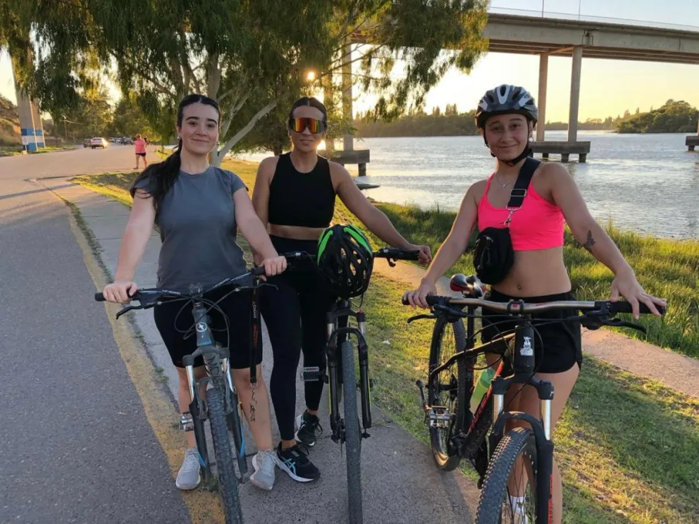 Florencia, Daiana y Valentina invitan a la comunidad a sumarse a su iniciativa.