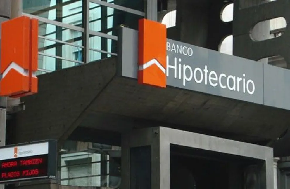 Tuvieron en vueltas al cliente y a su hijo que vive en otra ciudad.