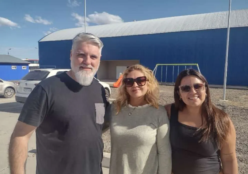 Ramiro Robles Duran, María Salaya y Florencia Saavedra, los organizadores.