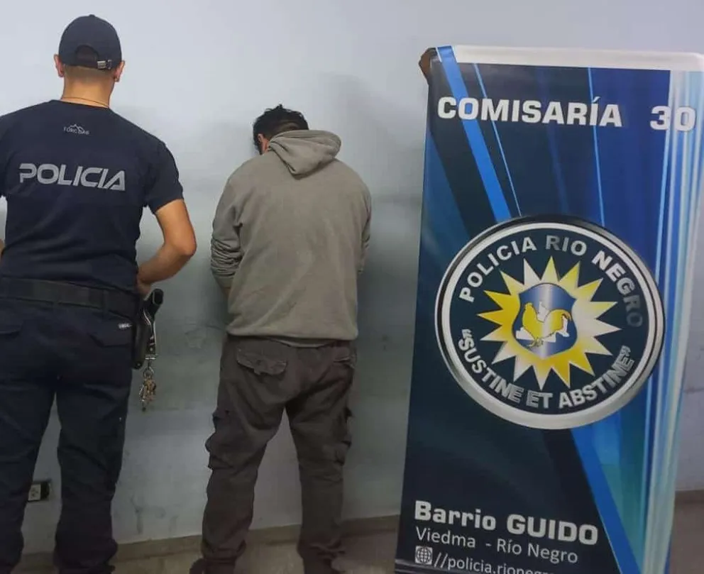 El delincuente fue capturado a pocos metros del lugar del robo.