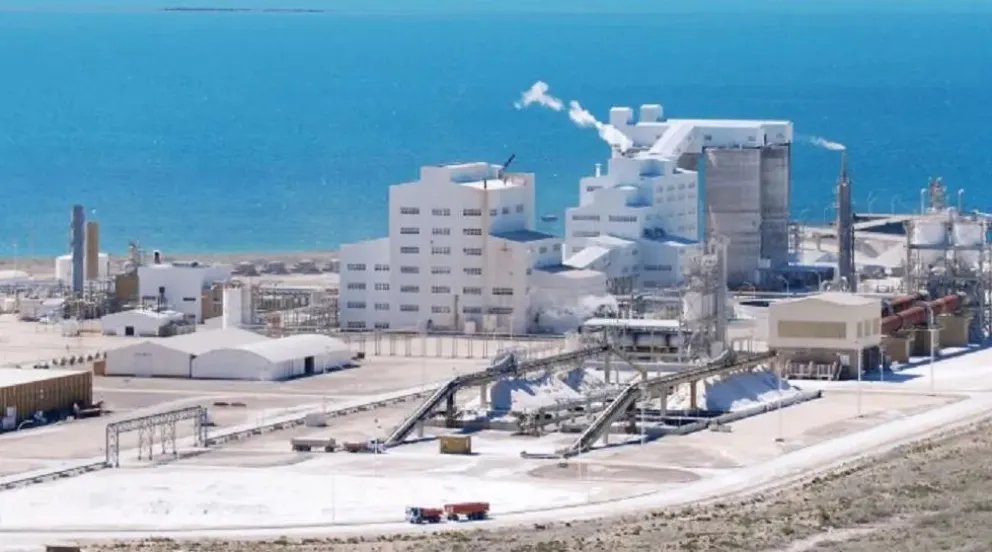 Opera desde hace años con marcadas y continuas dificultades.