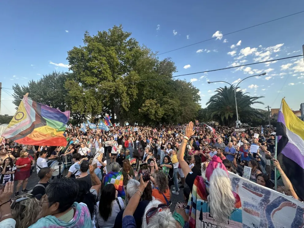 Enojo por parte del colectivo LGBTIQ+ de Viedma y Patagones. 