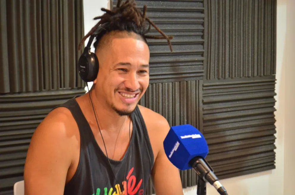 Batata León Palacios, conocido músico de la Comarca que sigue sonando fuerte. 