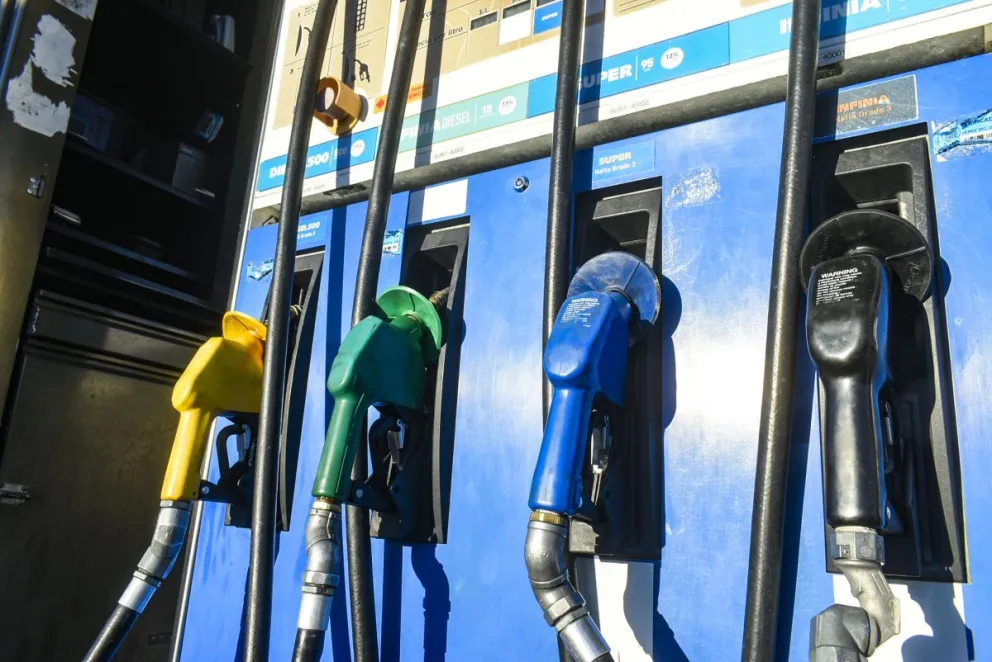 Desde este 1° de abril los combustibles aumentaron  1,7 y 2 por ciento.