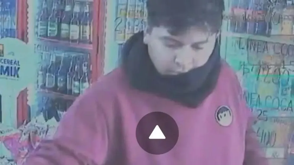 El delincuente quedó registrado por las cámaras de seguridad 