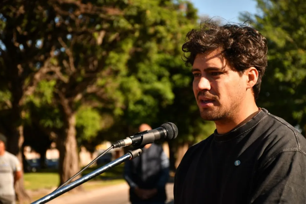 Lautaro en su discurso el 2 de abril. Fotos: Horacio Valderra.
