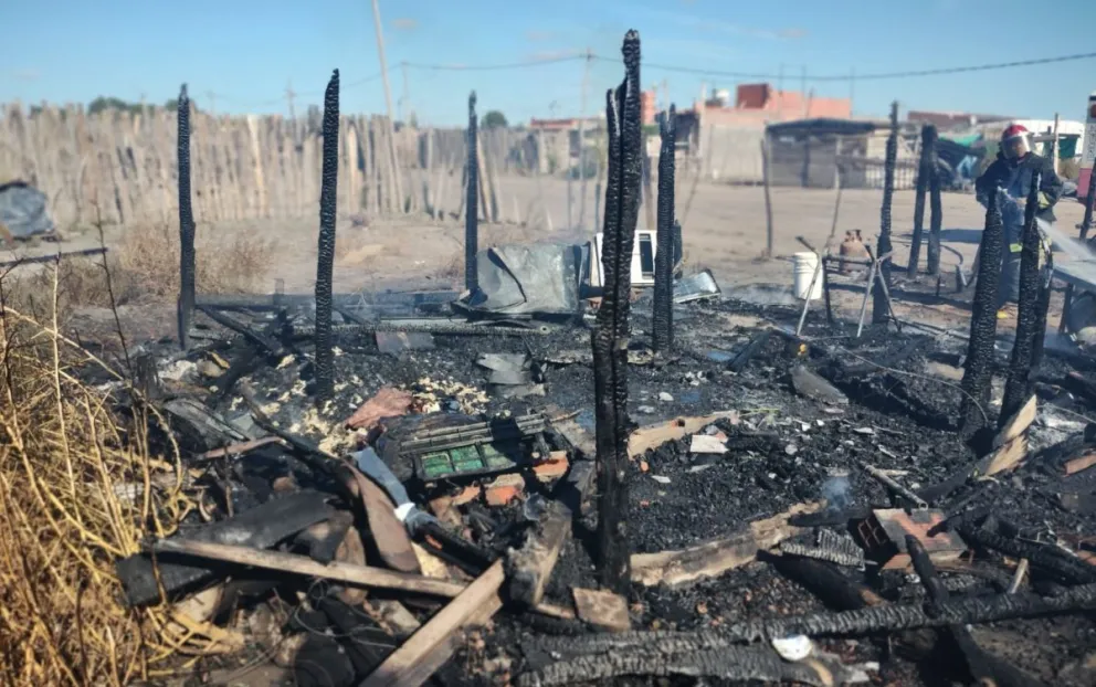  La pérdida fue total para el propietario que no se encontraba en ese momento.