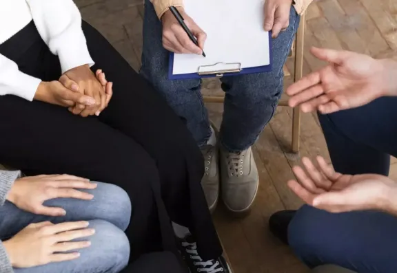 Río Negro: APASA Lidera la Lucha Contra los Consumos Problemáticos con Más de 10,000 Asistencias en el Primer Trimestre