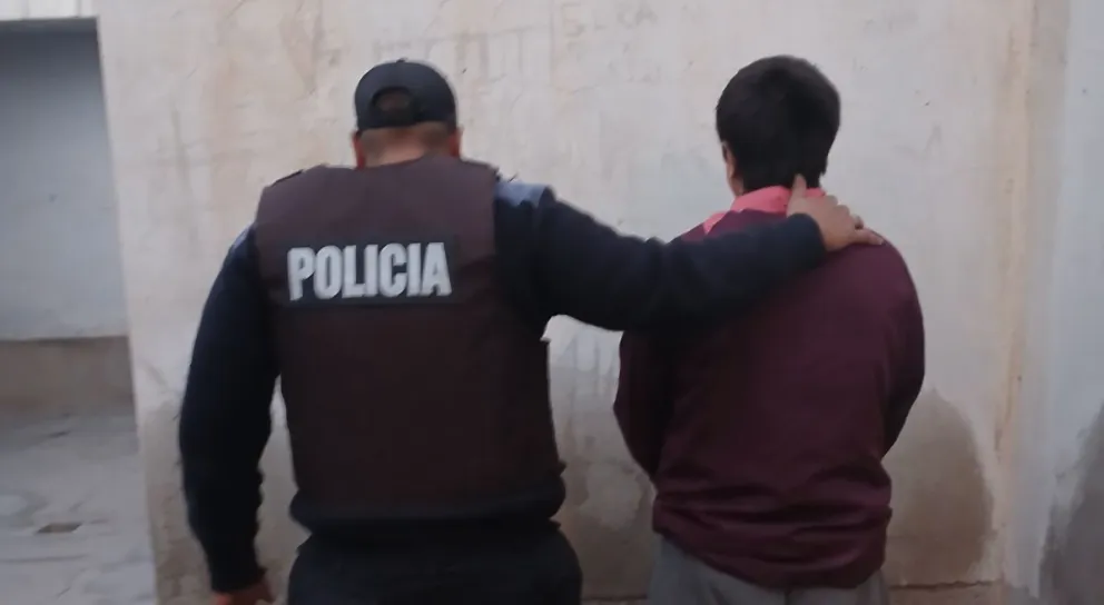 Detenido tras un allanamiento en Sierra Grande. 