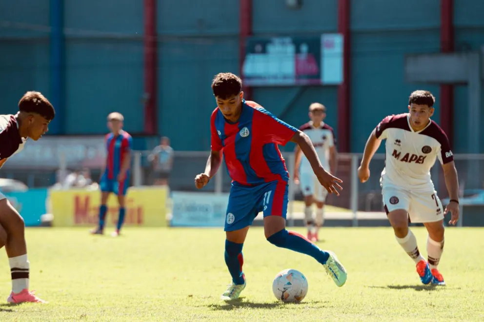 Silva en las inferiores de San Lorenzo ante Lanús.