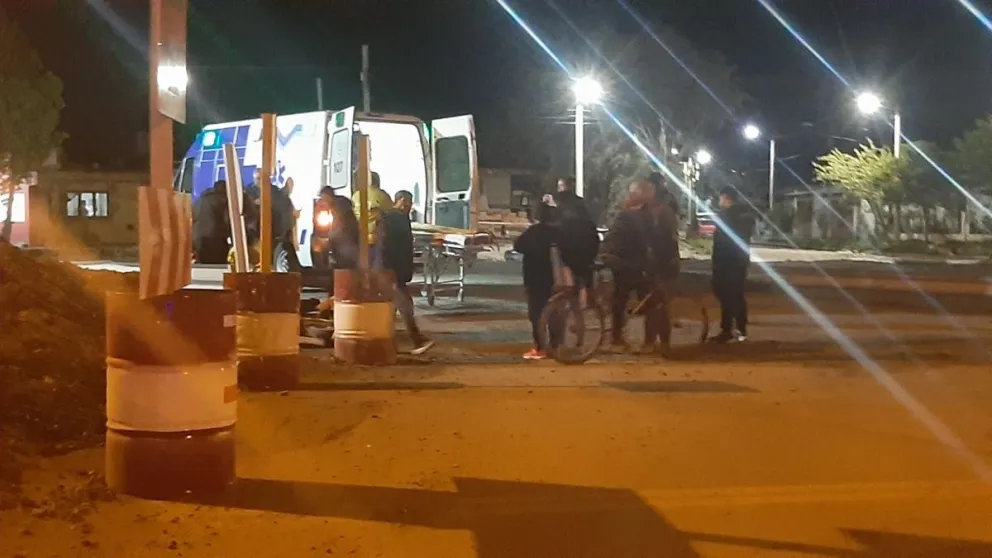 Fue necesaria la presencia de personal de Salud (foto gentileza Norpatagonia Noticias).