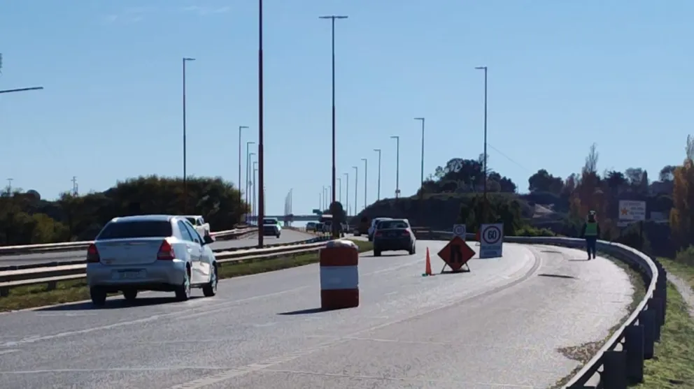 Por un tiempo largo, el Puente Villarino tendrá reducción de carriles (Foto: NoticiasNet) 