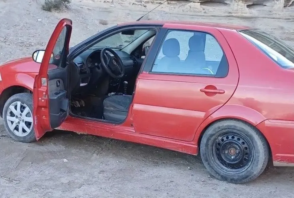 El Fiat Siena que se robaron en el barrio Mi Bandera