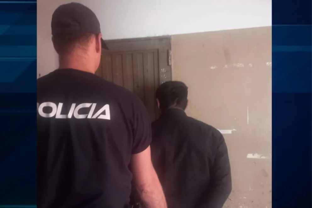 Fue detenido en la comisaría del barrio 20 de Junio.