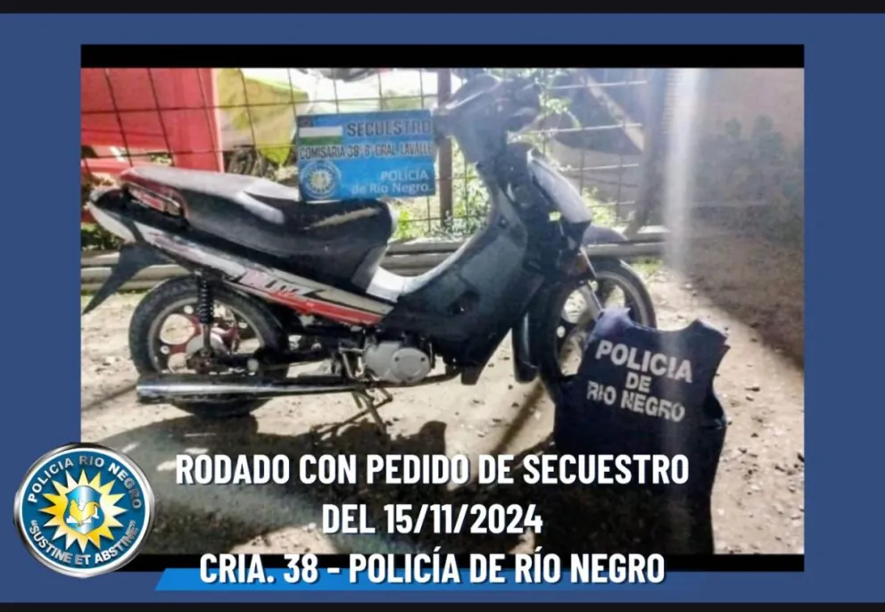 La moto quedó en calidad de secuestrada. 