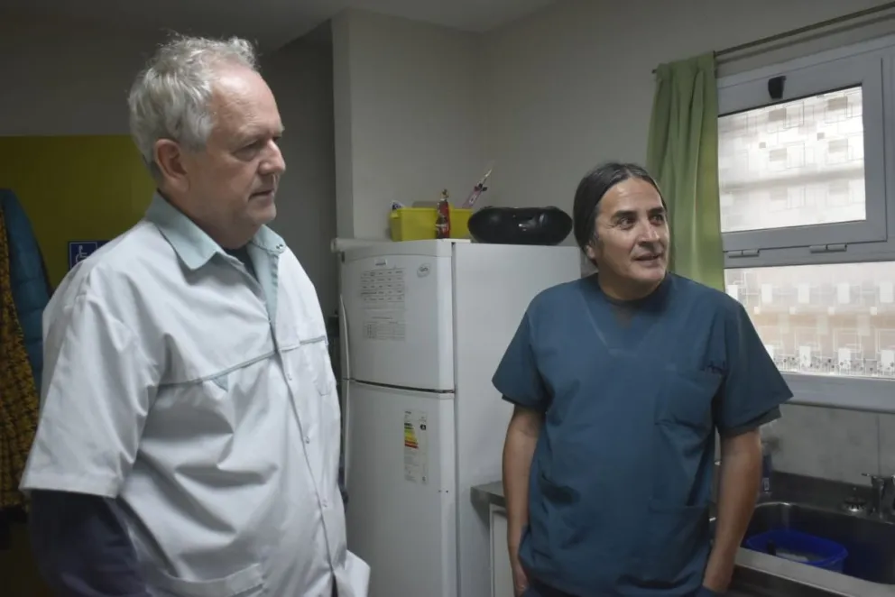 Pese a todo, el equipo se organiza y fortalece para seguir trabajando. (Fotos Vanesa Schwemmler) 