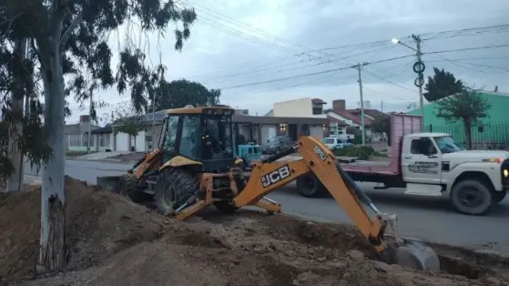Aguas Rionegrinas y el Municipio de San Antonio Oeste unieron esfuerzos para mejorar el sistema de desagües pluviales