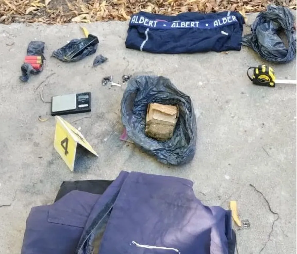 Elementos secuestrados por la fuerza policial. 