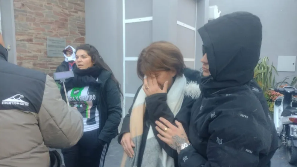 Reacción de la mamá de Ramiro Dina, en el Concejo de Viedma. 
