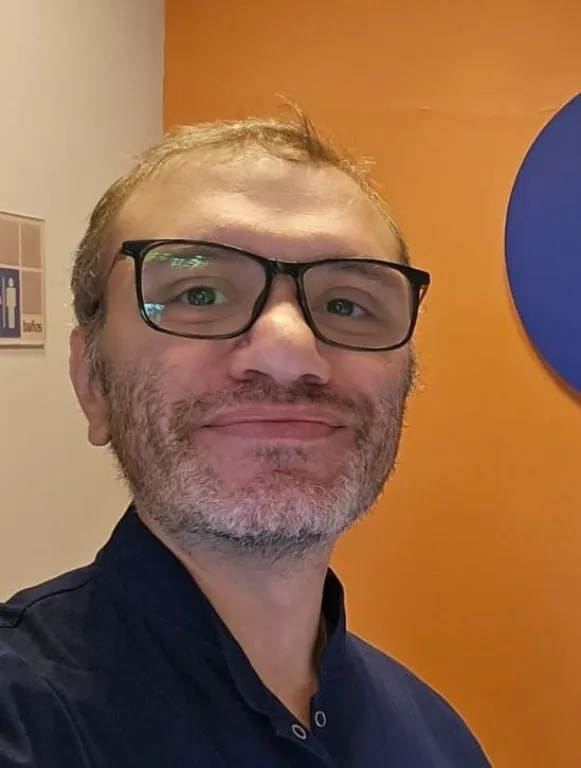 Ur&oacute;logo de la Cl&iacute;nica Viedma, Gast&oacute;n Biagioni.