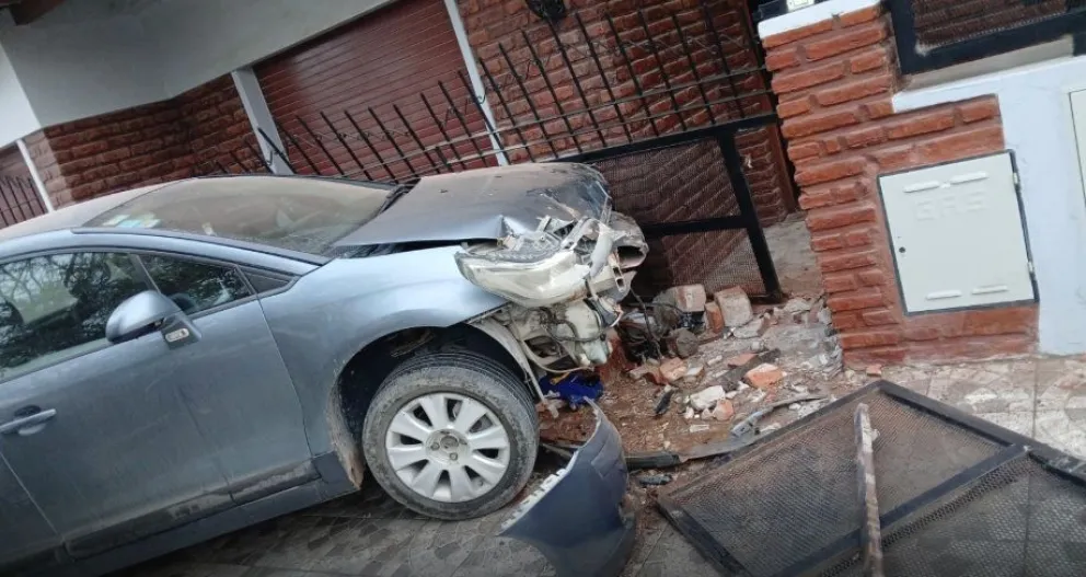 Tremendo choque en calle Belgrano de San Antonio Oeste. 