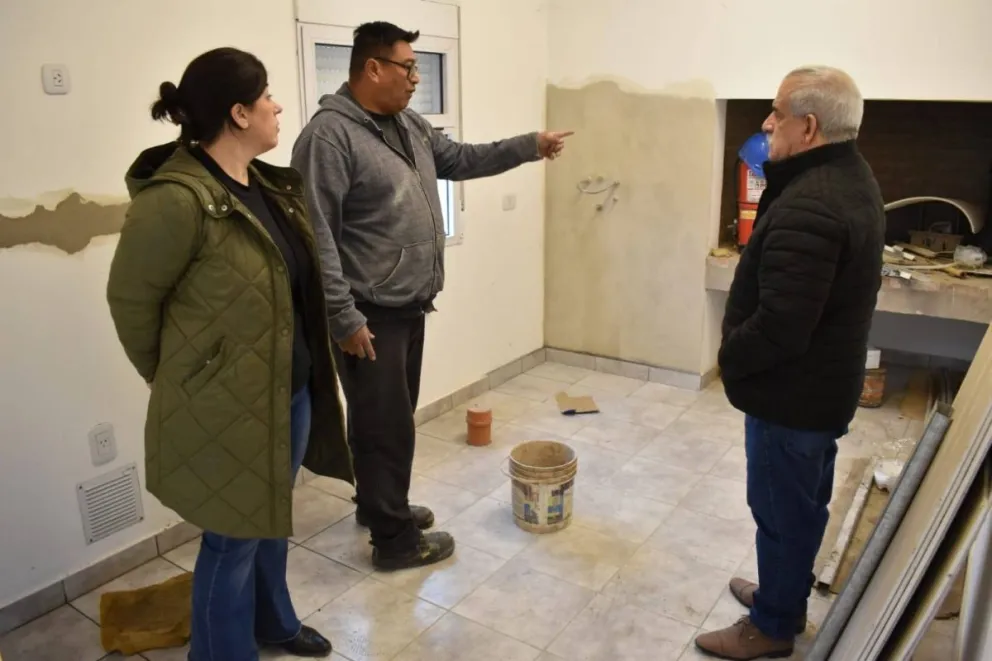El intendente Marino recorrió varias de las obras.