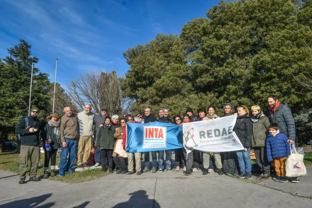 La demostración se concretó en la plaza Primera Junta. Fotos Vanesa Schwemmler para NoticiasNet.