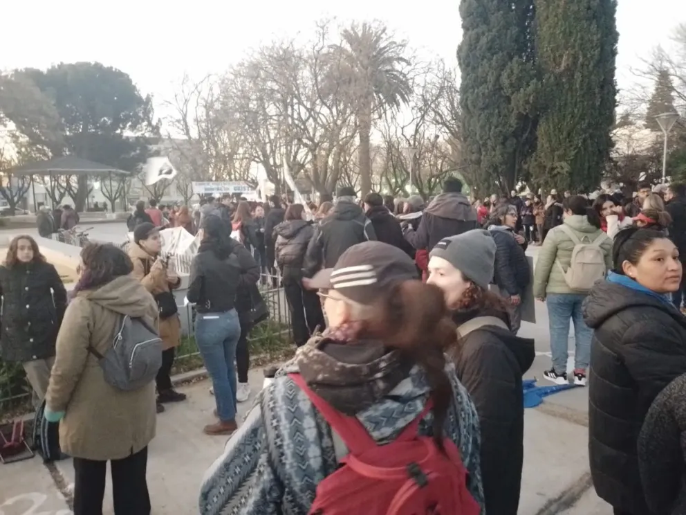 Reacción popular contra el fallo Vialidad y la justicia "política".