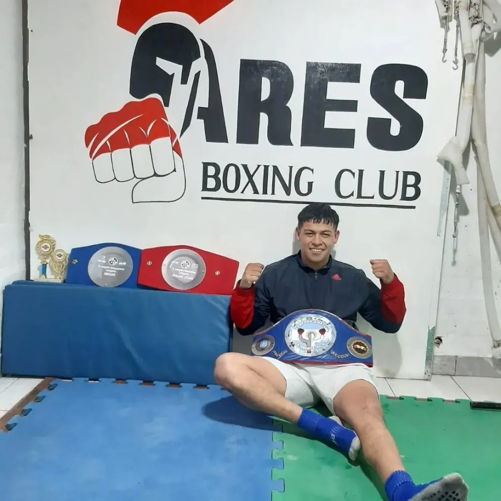 Roberto "Turrako" Pérez, púgil maragato. 