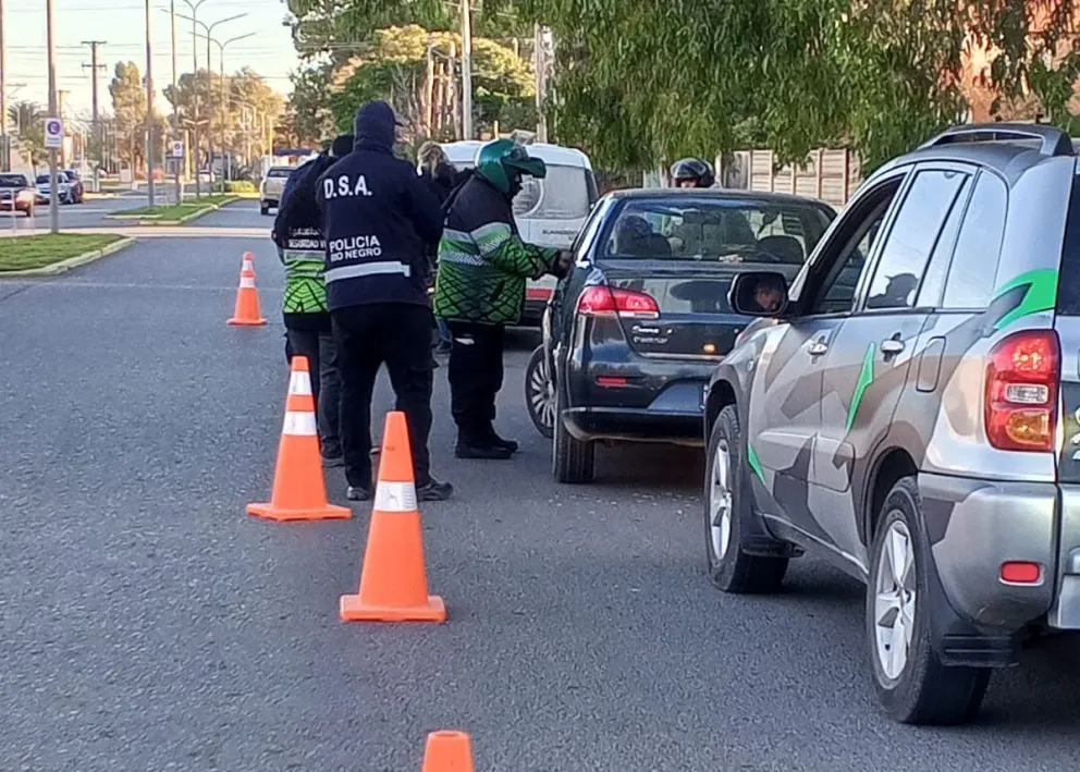  El Departamento Sustracción Automotores desplegó un exitoso operativo de control vehicular.