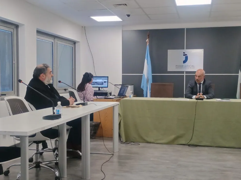 Las autoridades judiciales pospusieron la audiencia por la ausencia de los imputados.