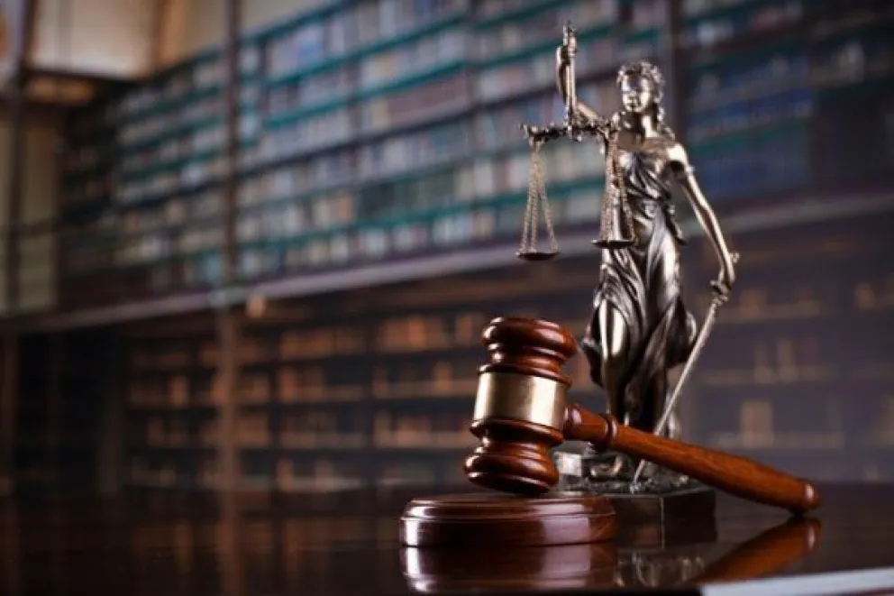 El Colegio de la Abogacía y un nuevo material para distribuir en el ámbito judicial. 
