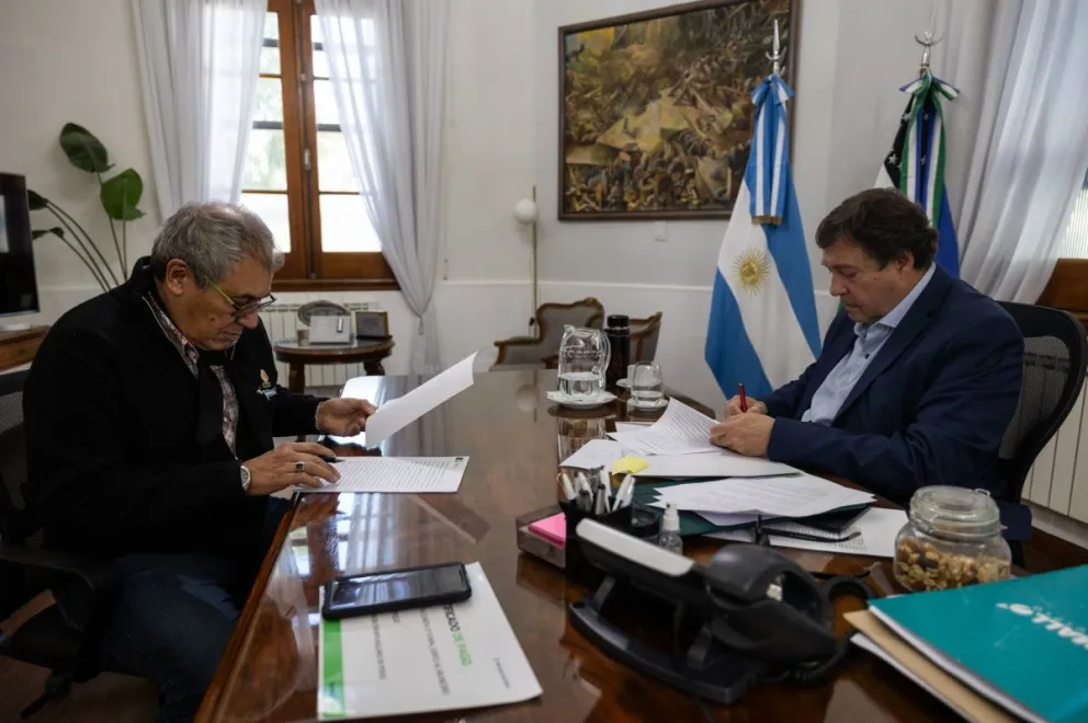 Weretilneck sumó aportes para obras claves en distintos municipios. 