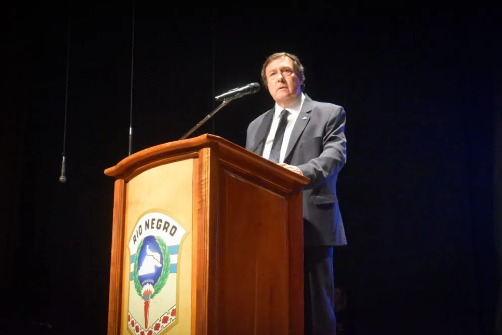 Alberto Weretilneck y un discurso para sostener al federalismo interno. Fotos Vanesa Schwemmler / NoticiasNet. 