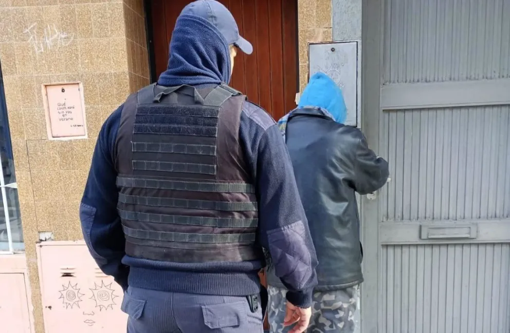 Detenido por robar un televisor en Viedma. 