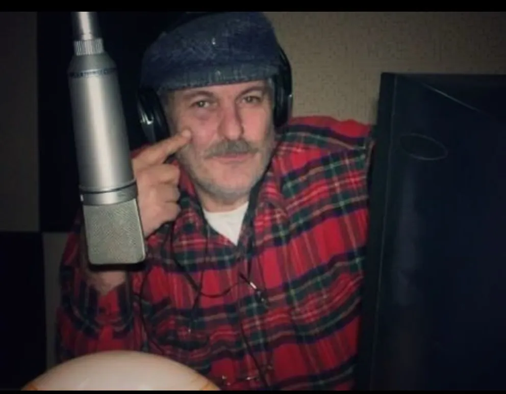 Ricardo Schlieper, es un reconocido técnico de radio de la Comarca.