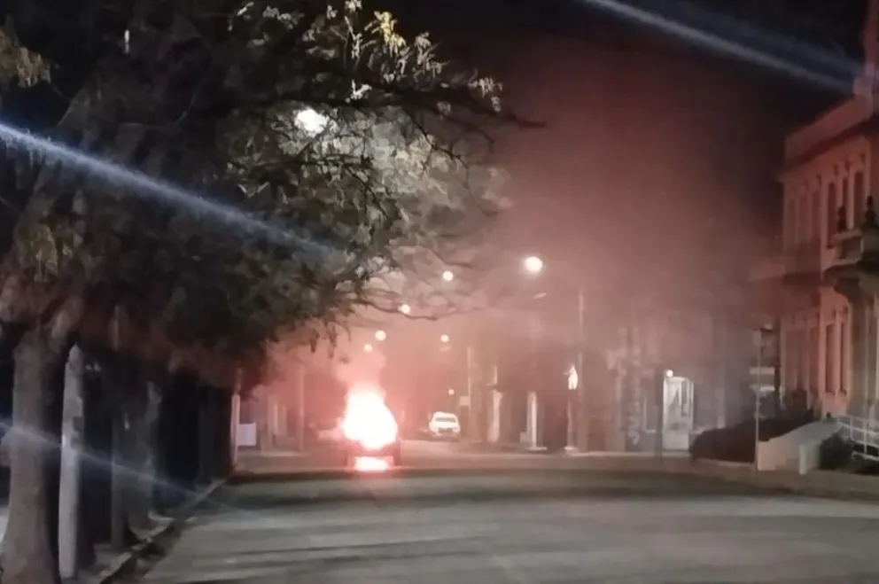 El siniestro de calle Yrigoyen. Foto gentileza.