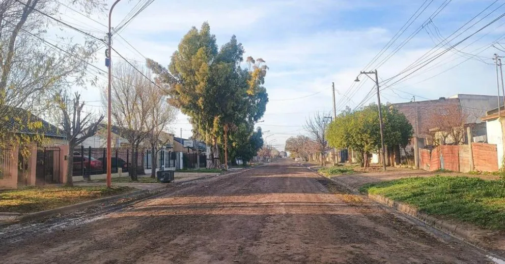 Calle Discépolo luego del trabajo del municipio. Fotos: Vanesa Schwemmler para NoticiasNet.